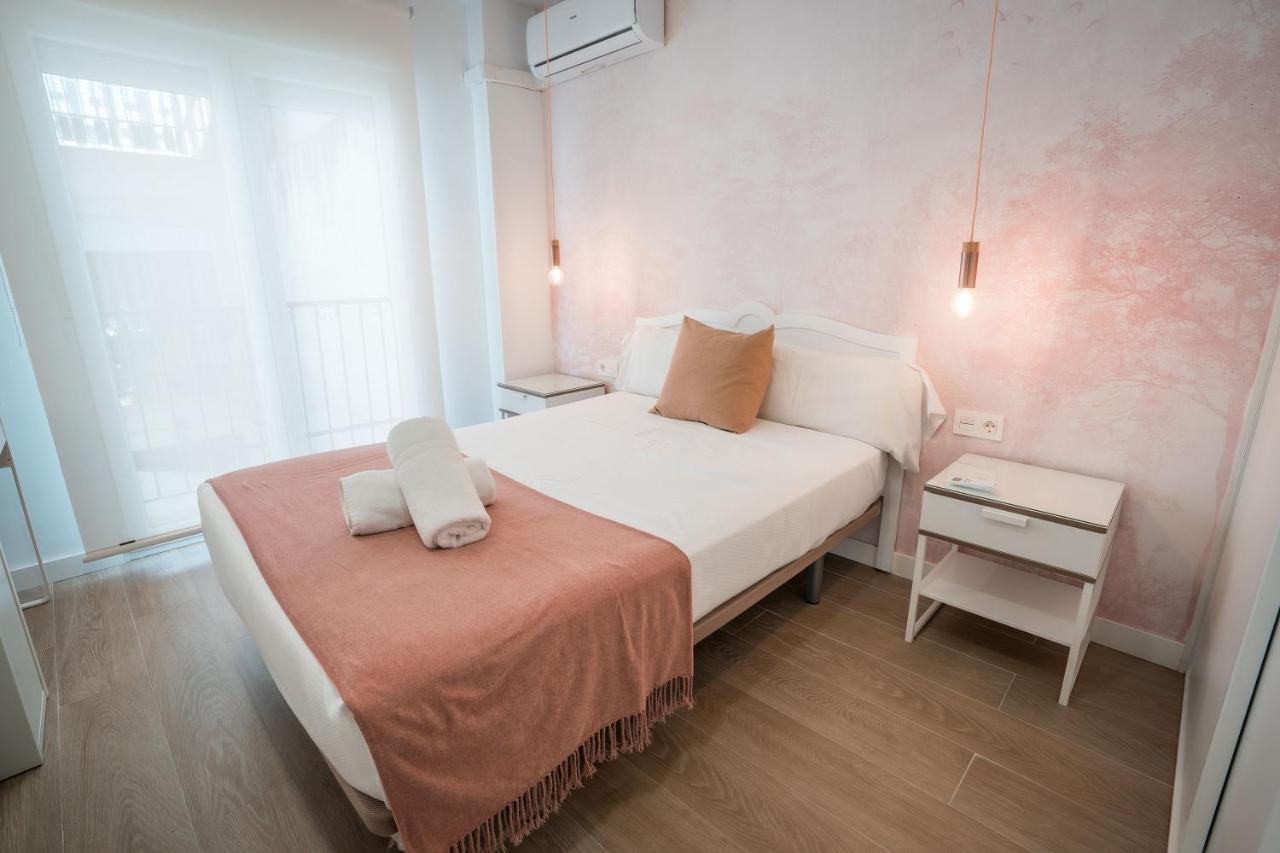 Qh Agua De Cartuja Apartment Granada Ngoại thất bức ảnh